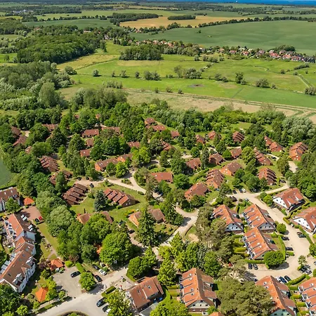 Semesterbostad Urlauberdorf Haus 61c *